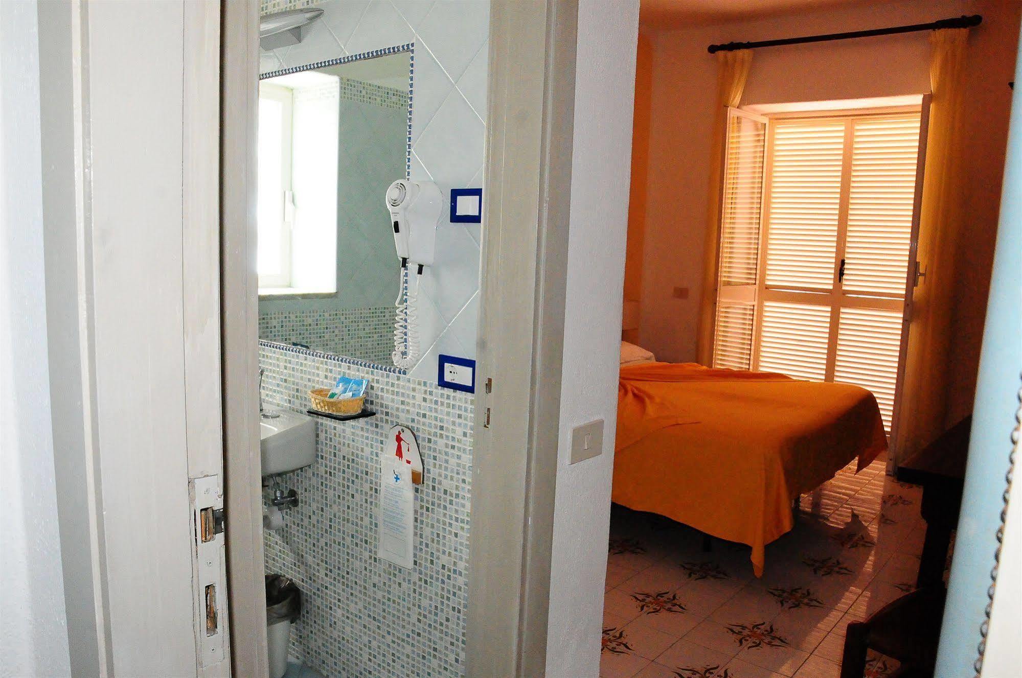 Hotel Belsole Forio di Ischia المظهر الخارجي الصورة