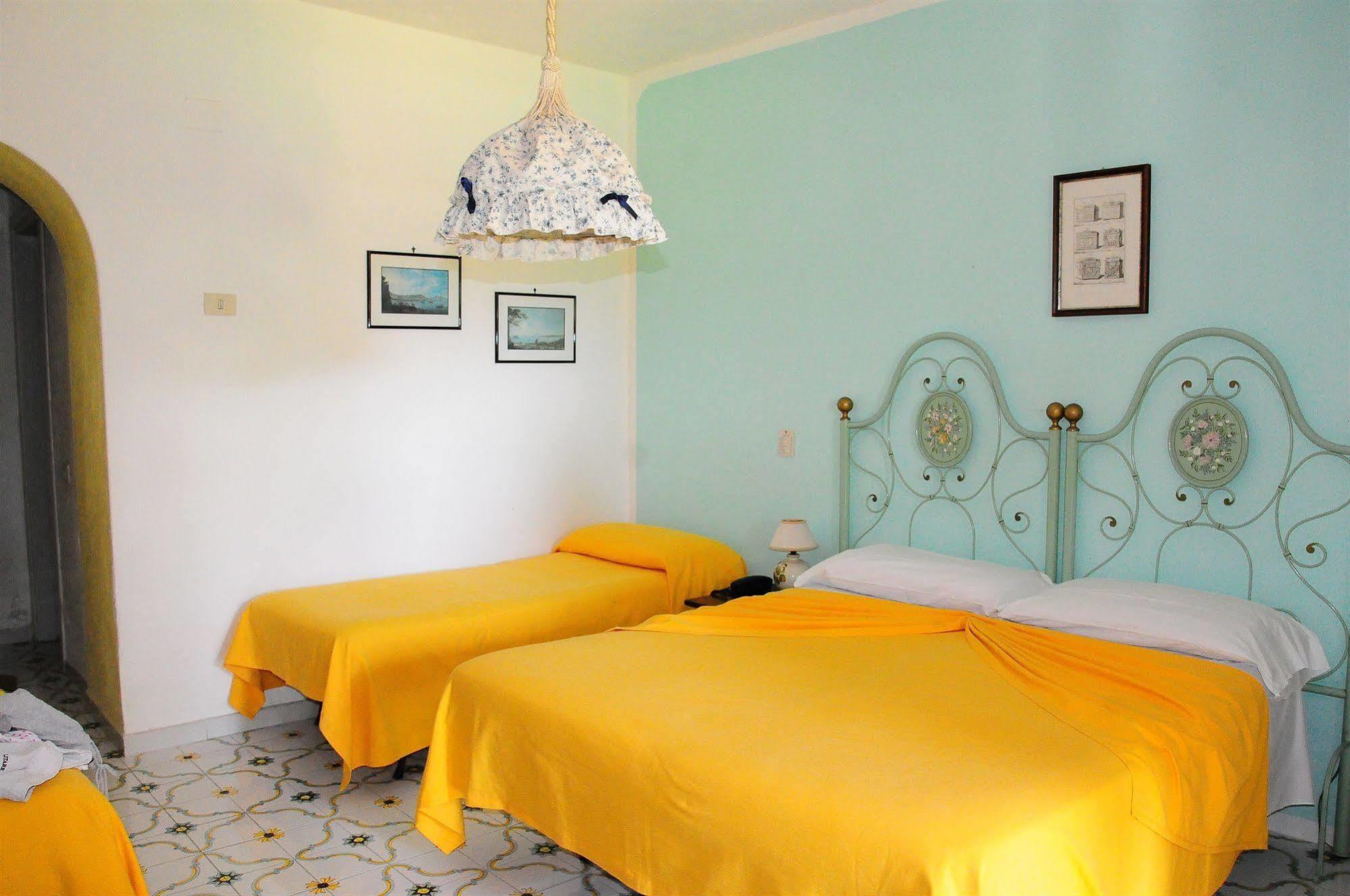 Hotel Belsole Forio di Ischia المظهر الخارجي الصورة